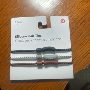 3 pack brand new lululemon hair ties
